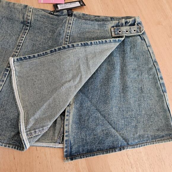 PLT Prettylittlething Vintage Wash Denim Wrap Over Mini Skirt - sz US 6 - NWT - Picture 7 of 9